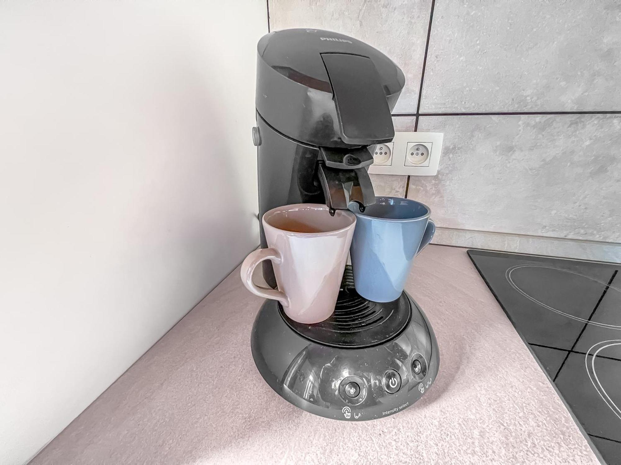 Apartament L'Eden Carolo - Netflix, Wi-Fi, 10Min Aeroport, Parking Gratuit Dampremy Zewnętrze zdjęcie