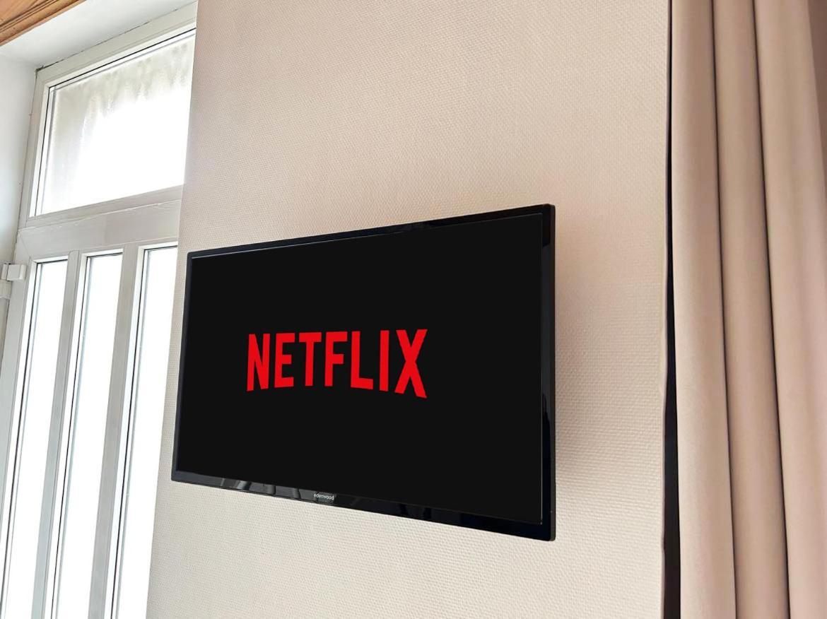 Apartament L'Eden Carolo - Netflix, Wi-Fi, 10Min Aeroport, Parking Gratuit Dampremy Zewnętrze zdjęcie